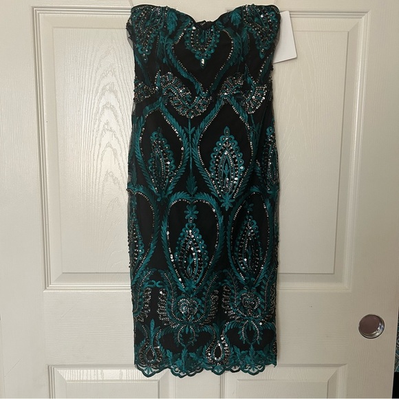 Boohoo | Petite Damask Sequin Bandeau Midi Dress - Picture 13 of 13